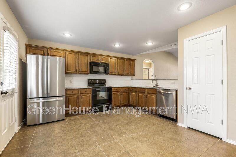 2705 Sw Greensprings Rd #2705GRE - Photo 4 of 26