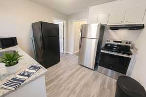 featured image of Pineside Drive