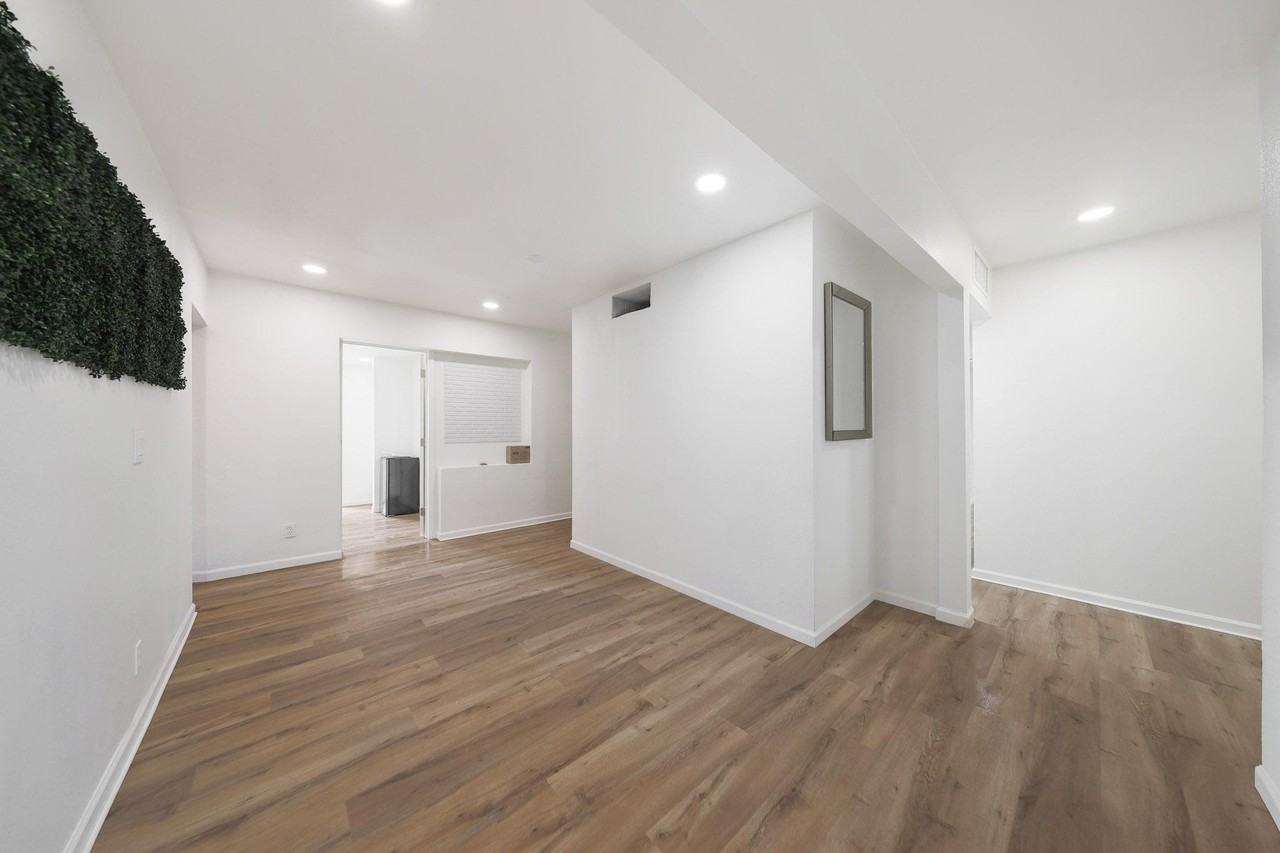 W University Dr - Photo 4 of 15