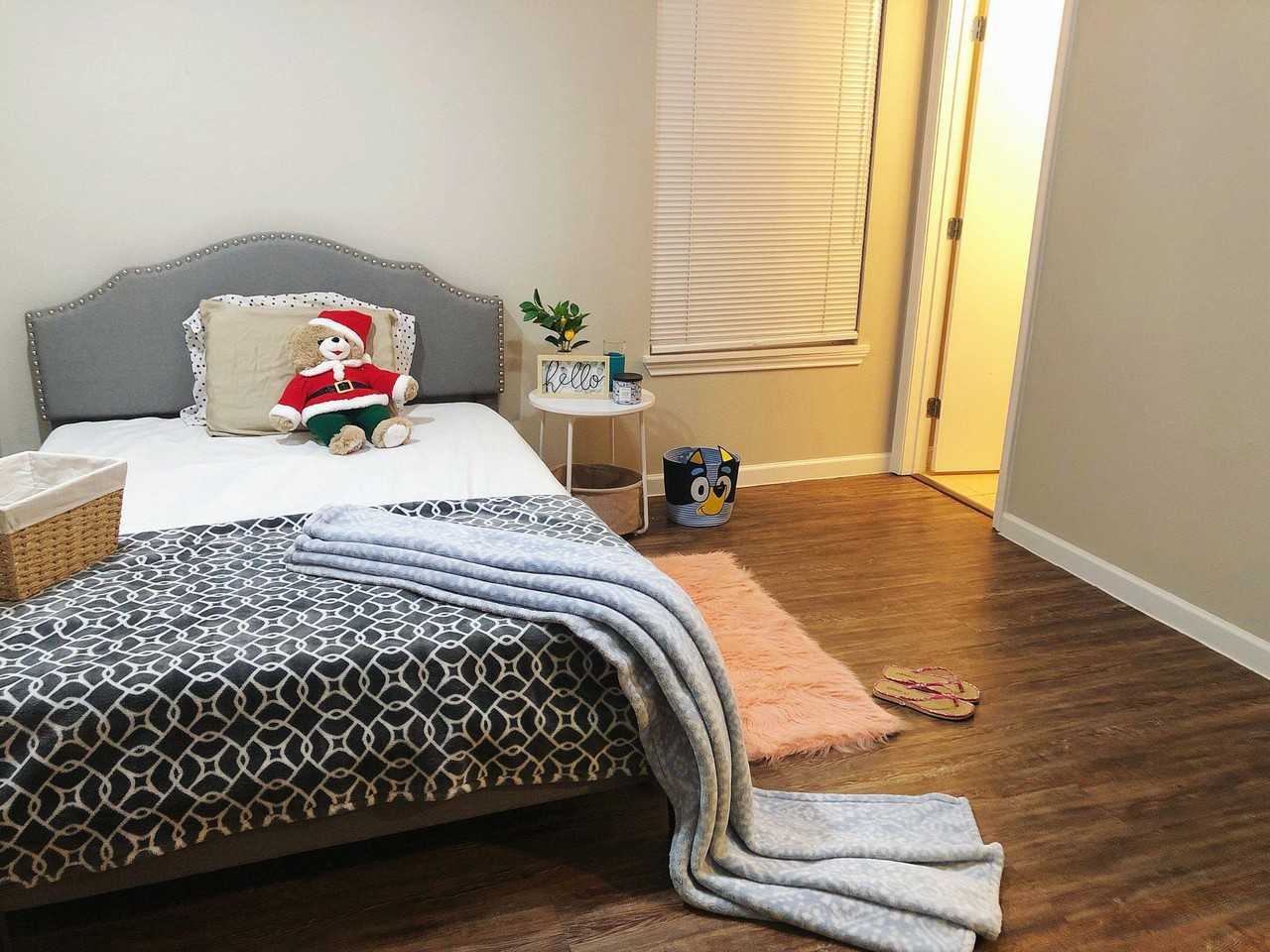 Frazer Ln - Photo 7 of 7