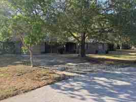 featured image of 7 Spring Lake Place