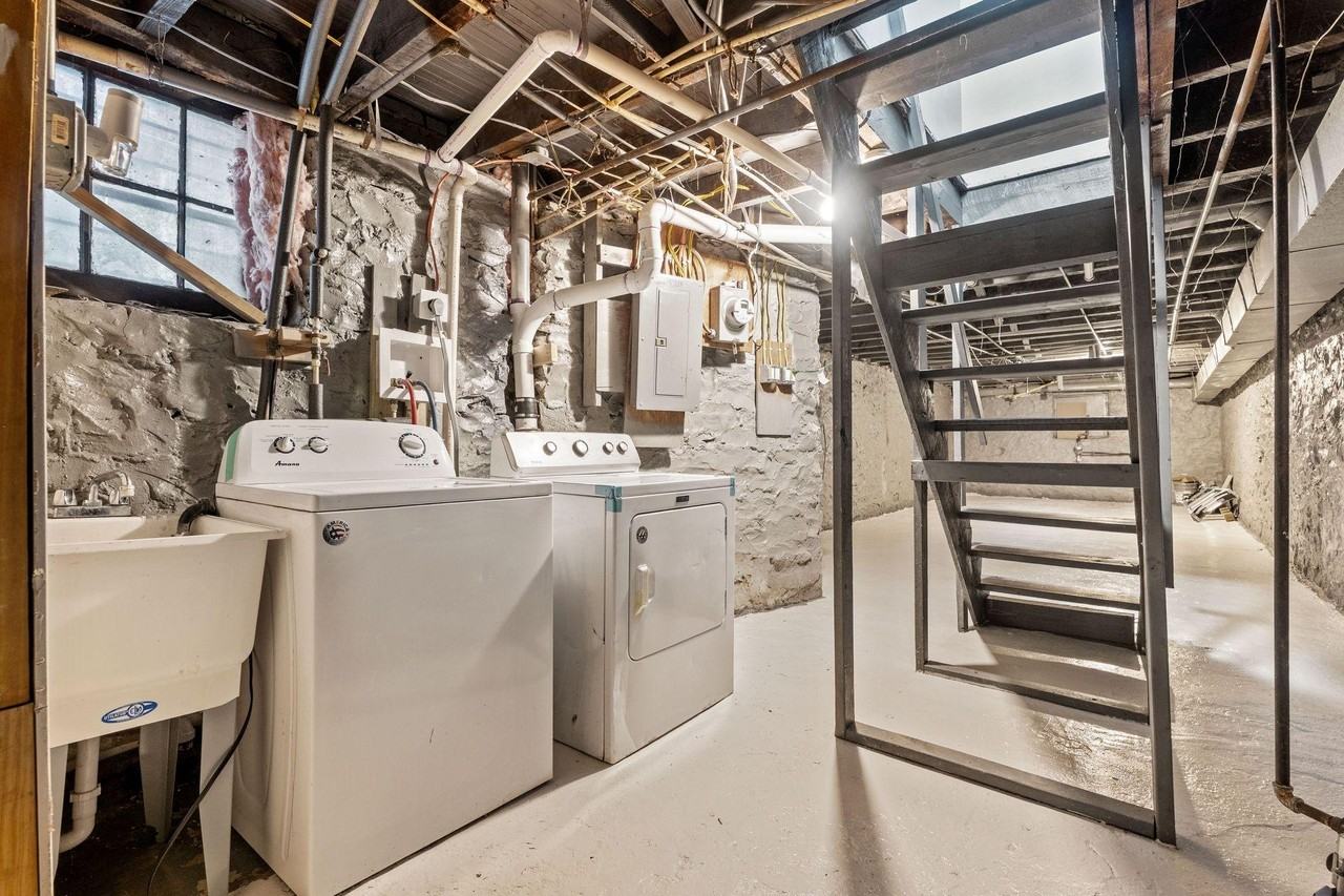 Poplar Grove St - Photo 4 of 7