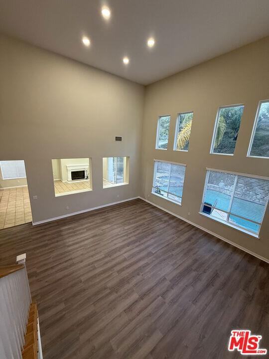 26003 Twain Pl - Photo 3 of 8