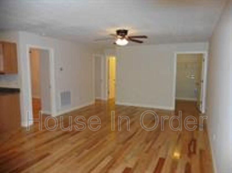 15 Howard Row Pl - Photo 6 of 10