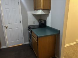 featured image of 145 E Main St