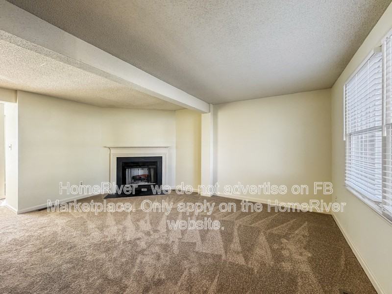 3703 Cotswold Ter #39 - Photo 4 of 21