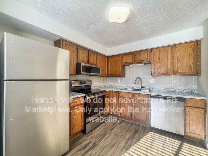 3703 Cotswold Ter #39 - Photo 2 of 21