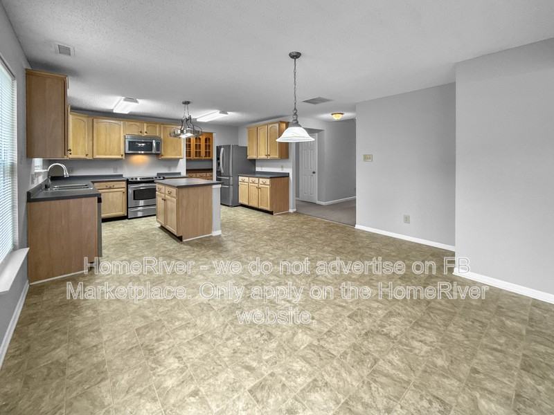 5610 Doe Way - Photo 4 of 24