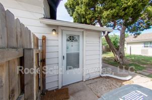 featured image of 516 East 6th Street