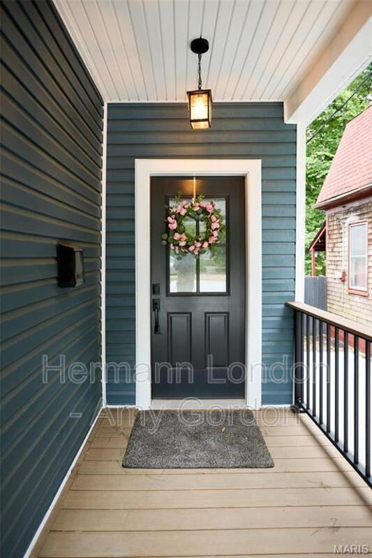 3258 Walter Avenue #2W - Photo 3 of 20