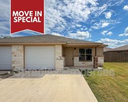 featured image of 1652 Sabine Road