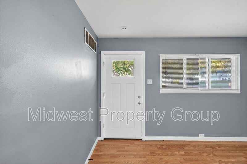 148 Glen Garry Rd - Photo 2 of 21