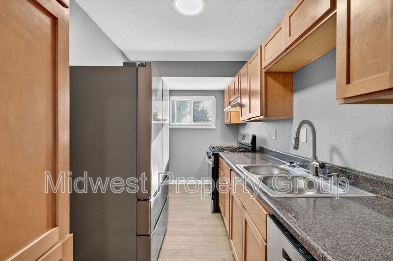 148 Glen Garry Rd - Photo 6 of 21