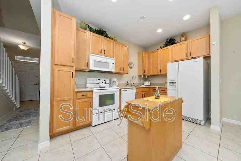 2390 Caravelle Circle - Photo 4 of 41