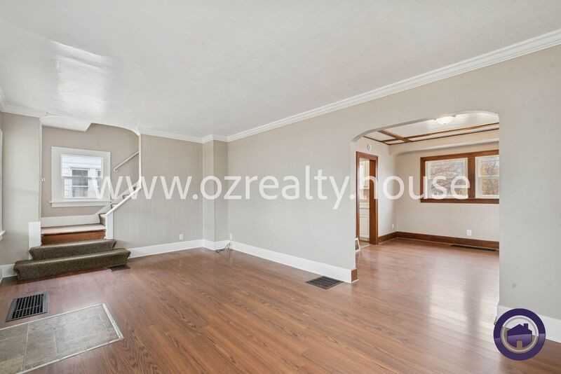 4218 Parrakeet Ave - Photo 2 of 18