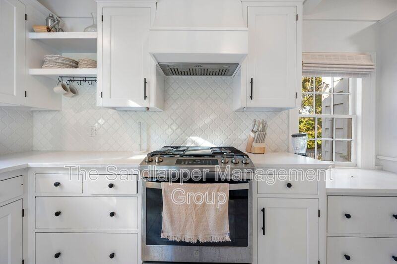 216 W Carolina Ave - Photo 3 of 34