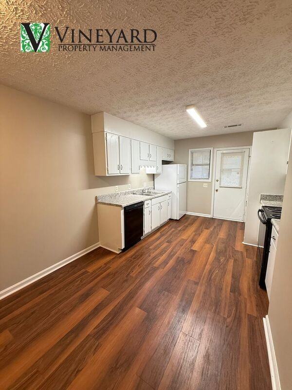 164 Kimberly Way - Photo 6 of 15