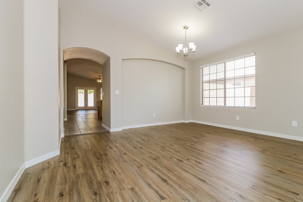 13354 W Saguaro Ln - Photo 5 of 16