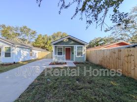 445 Phelps Street - Photo 1 of 1