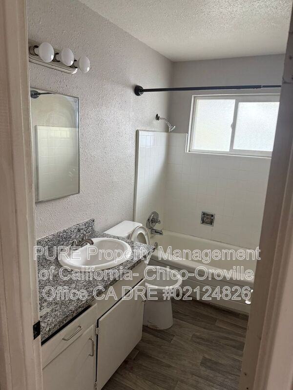 1547 2nd Ave #4 - Photo 5 of 13