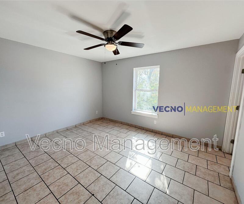 302 Cooper St #201 - Photo 7 of 13