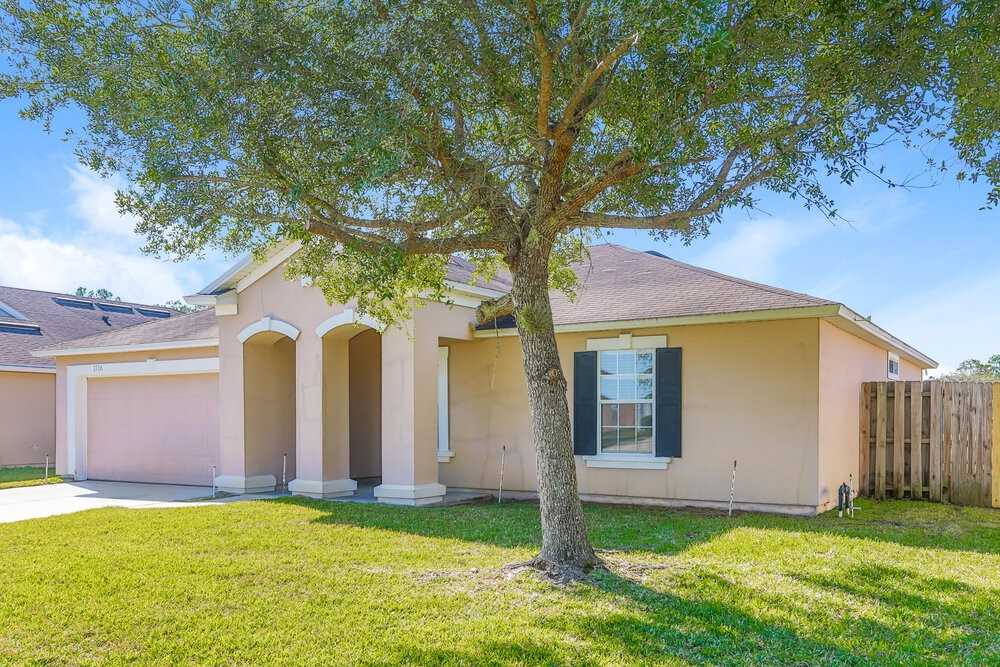 1716 Hollow Glen Dr - Photo 3 of 16