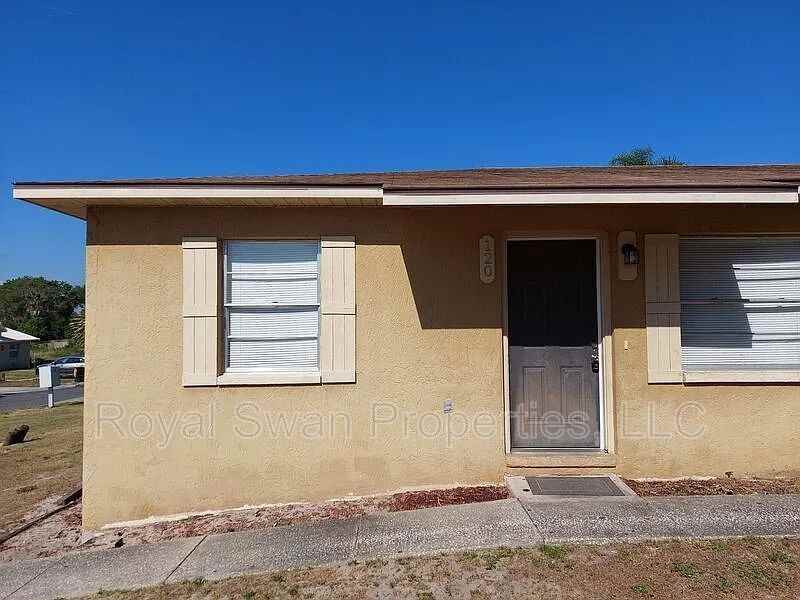 120 Rebecca Ln - Photo 2 of 15