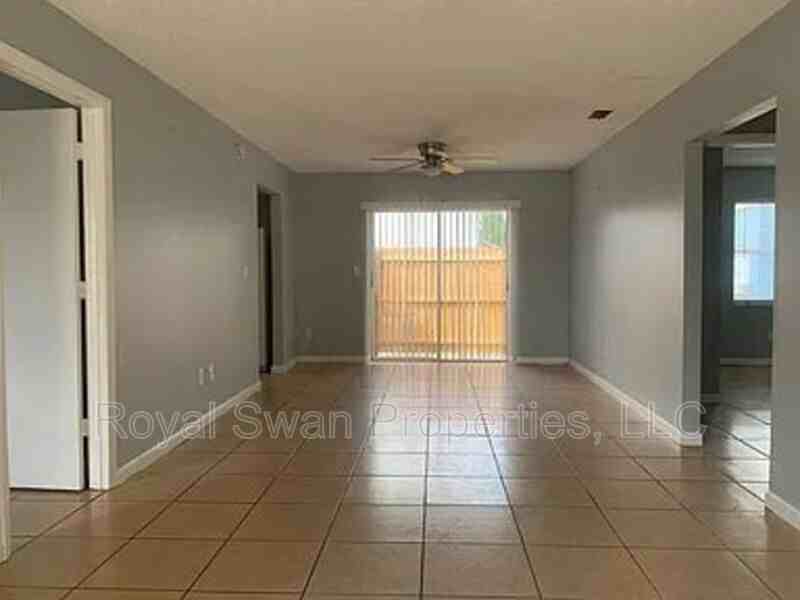 120 Rebecca Ln - Photo 5 of 15