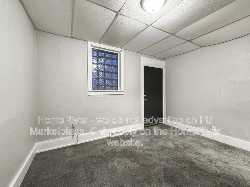 201 Crescent Avenue - Photo 4 of 19