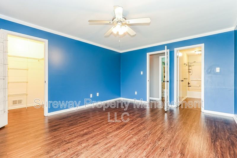 3 Harrogate Ct - Photo 7 of 15