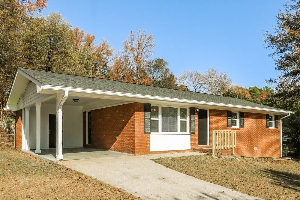 4516 Dodson Drive - Photo 3 of 16