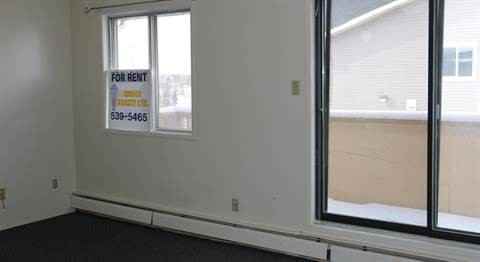 Savannah Apartments 10301 107 Avenue - Photo 3 of 10