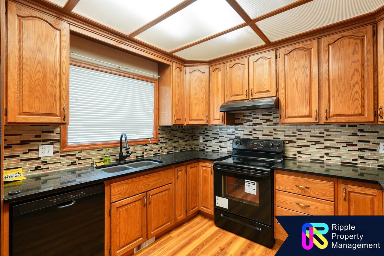 123 Sirocco Place SW - Photo 3 of 38