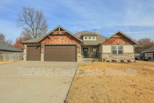 1000 Peak Street - Photo 1 of 1