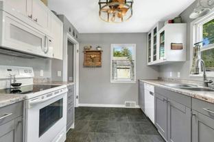 401 7th Avenue South - Photo 1 of 1