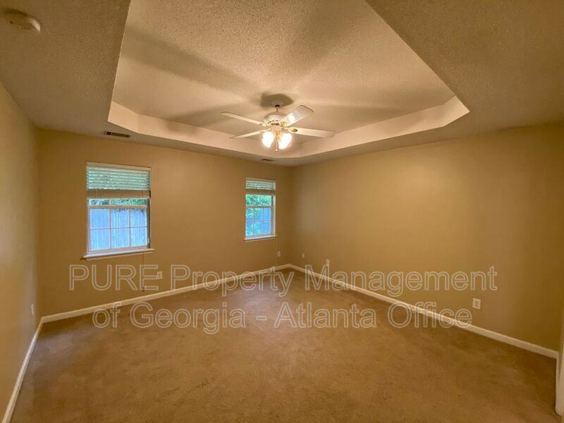 357 Washington St - Photo 6 of 25