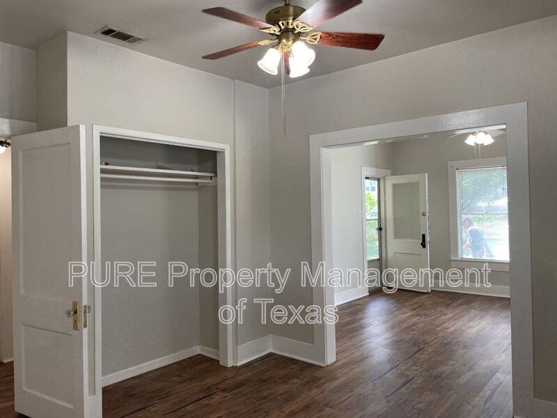 606 Mesquite St - Photo 7 of 27