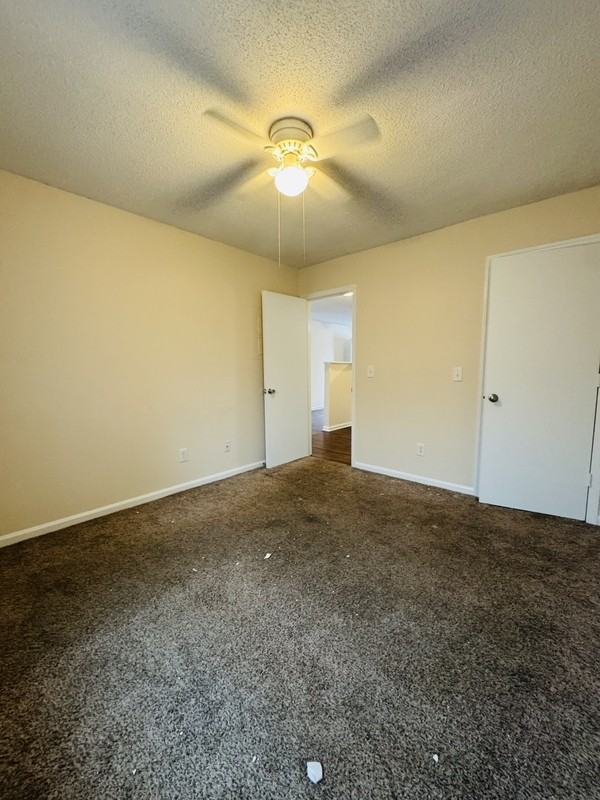 3027 Adams Blvd - Photo 2 of 10