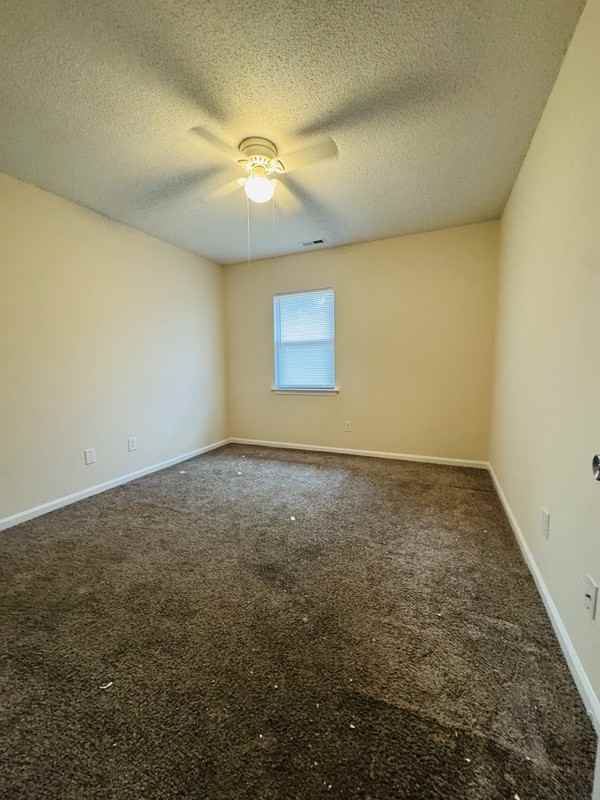 3027 Adams Blvd - Photo 3 of 10