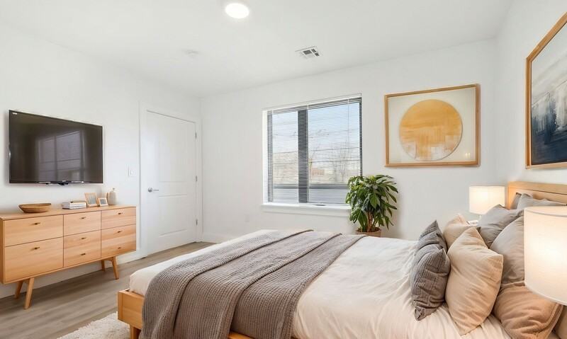 276 Reock St - Photo 3 of 26