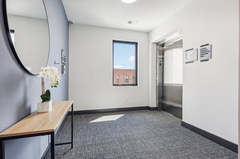 603 49S Day St. - Photo 4 of 23