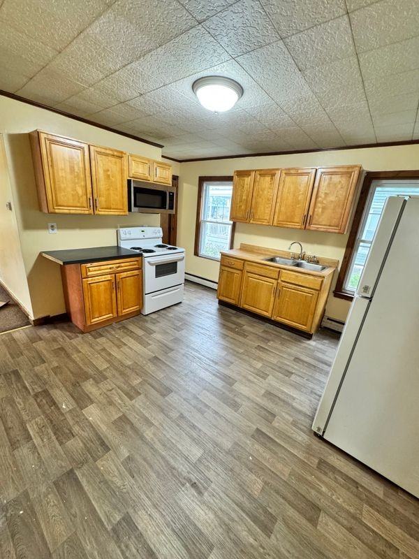 10 Valley St - Photo 6 of 12