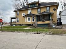 100 Rush St - Photo 1 of 1