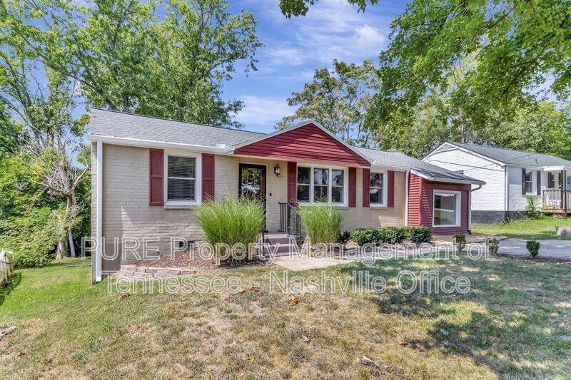 4903 Raywood Ln - Photo 2 of 28