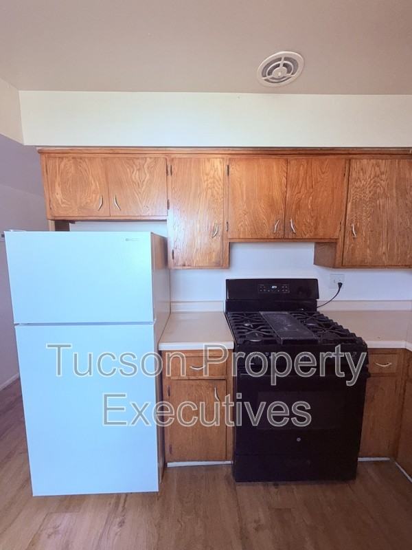 8914 S Nogales Hwy - Photo 4 of 15