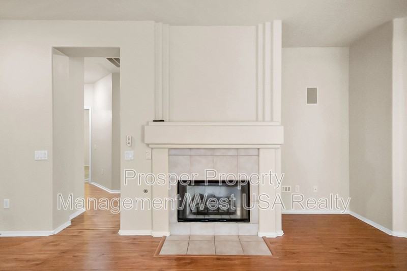 17547 West Calistoga Drive - Photo 6 of 29