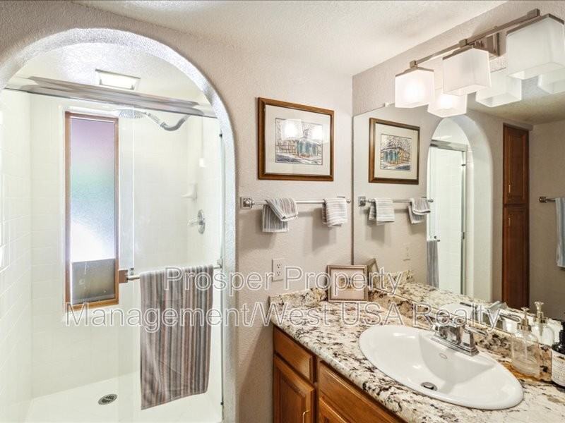 10563 E Carol Ave - Photo 4 of 24