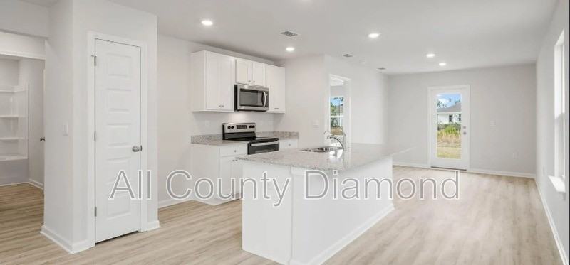 6615 Kettles St - Photo 6 of 26