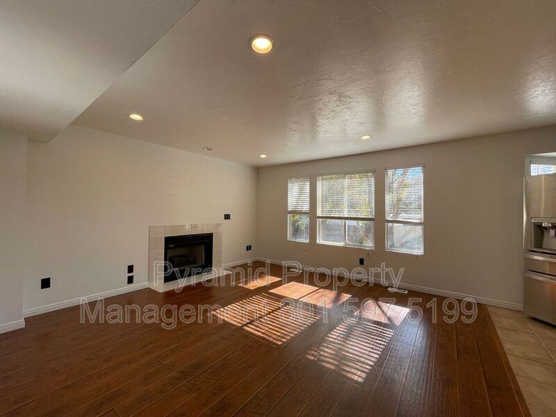 4111 Ws #FULL - Photo 7 of 47