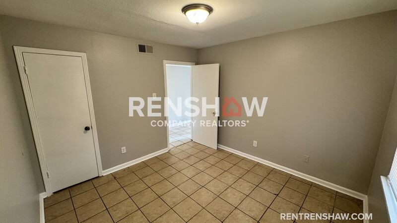 1976 Goldbrier Ln - Photo 5 of 15